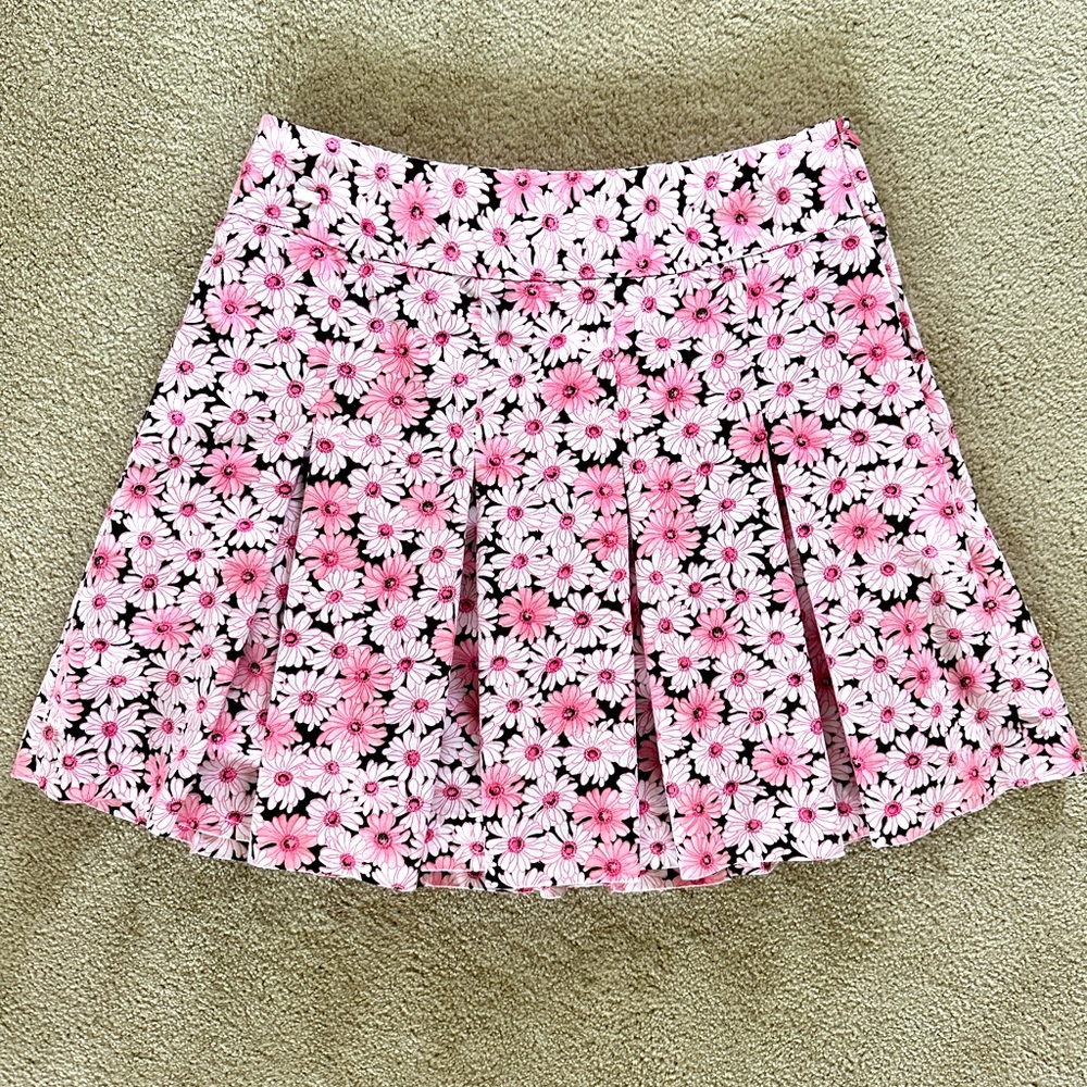 Floral Pink and Black Women's Shorts